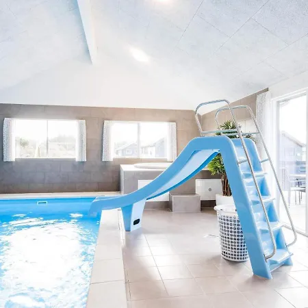 26 Person In Nørre Nebel