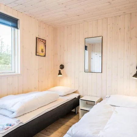 Semesterbostad 26 Person In