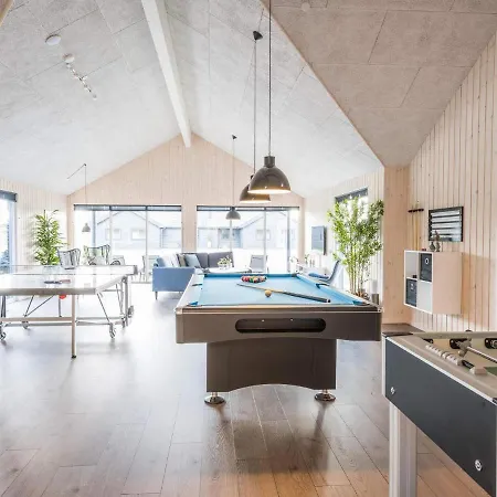 Semesterbostad 26 Person In *